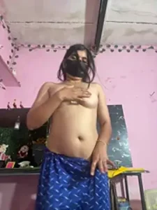isha_sharma2002